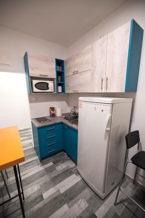 Hostel Evropa Nikšić Exteriör bild