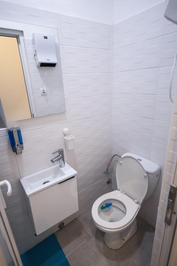 Hostel Evropa Nikšić Exteriör bild